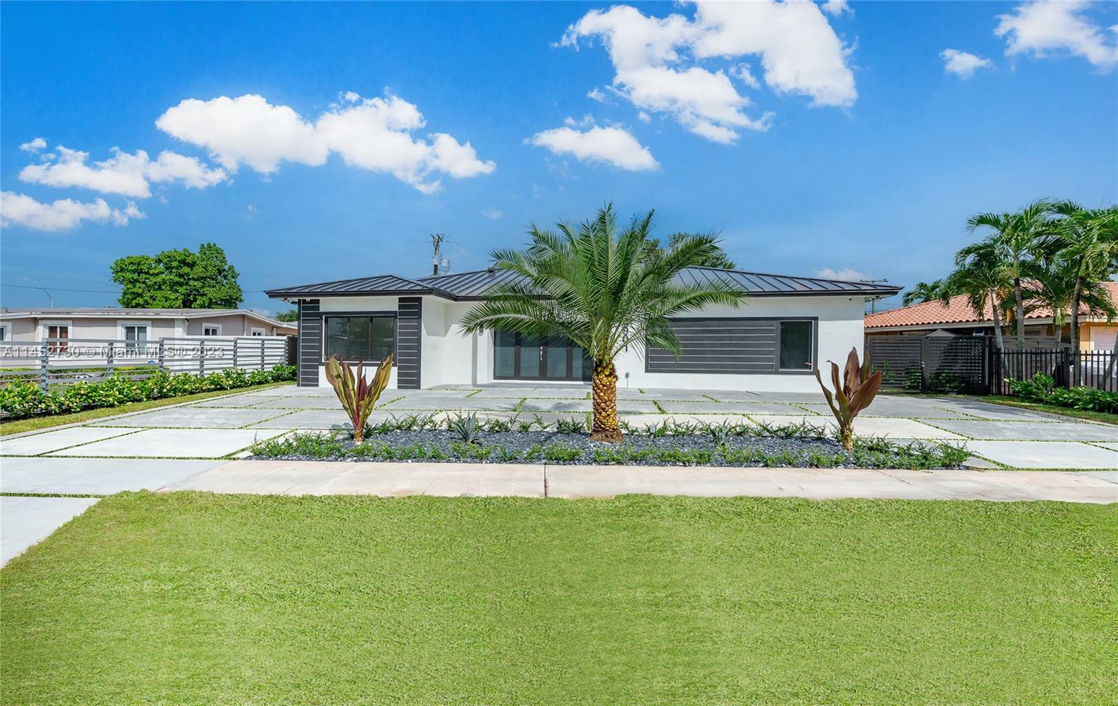 Property Photo: 4901 SW 112th Ct FL 33165