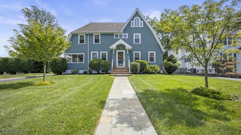 Property Photo:  640 Saint Marks Ave  NJ 07090 