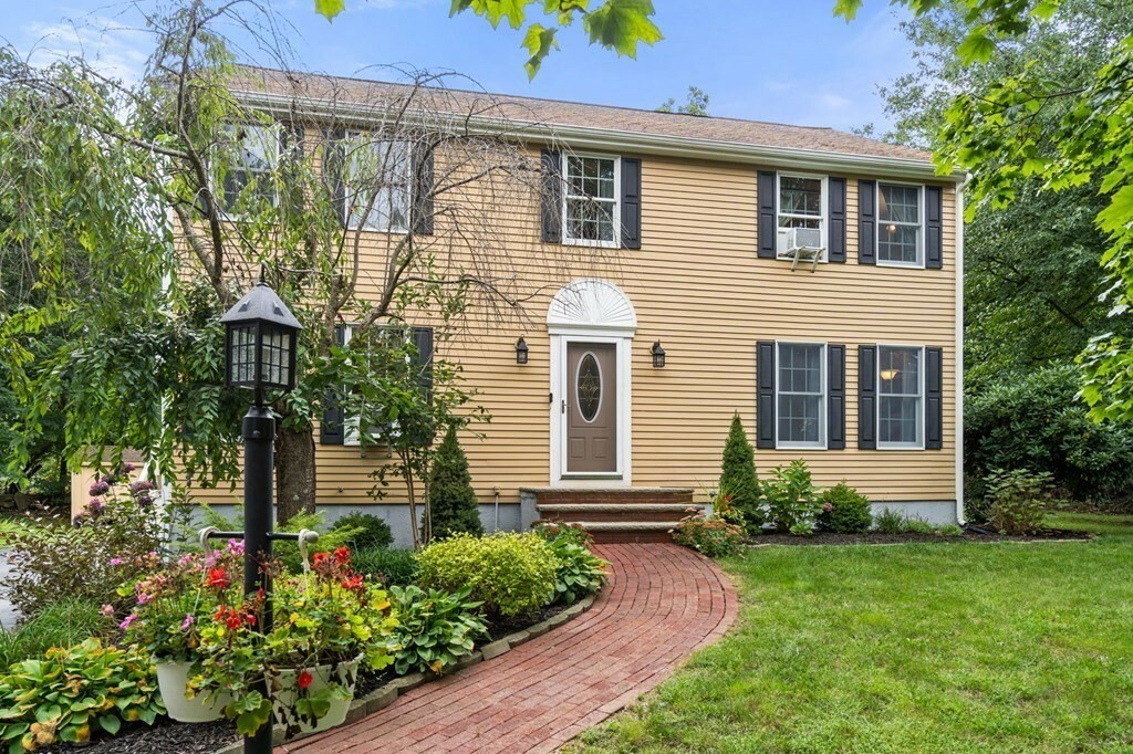 Property Photo: 61 Barstow Dr MA 02184