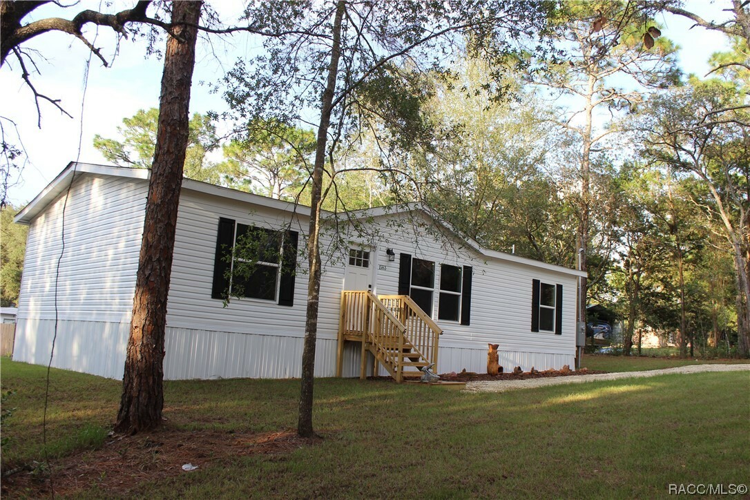 Property Photo:  1583 E Fletcher Street  FL 34442 