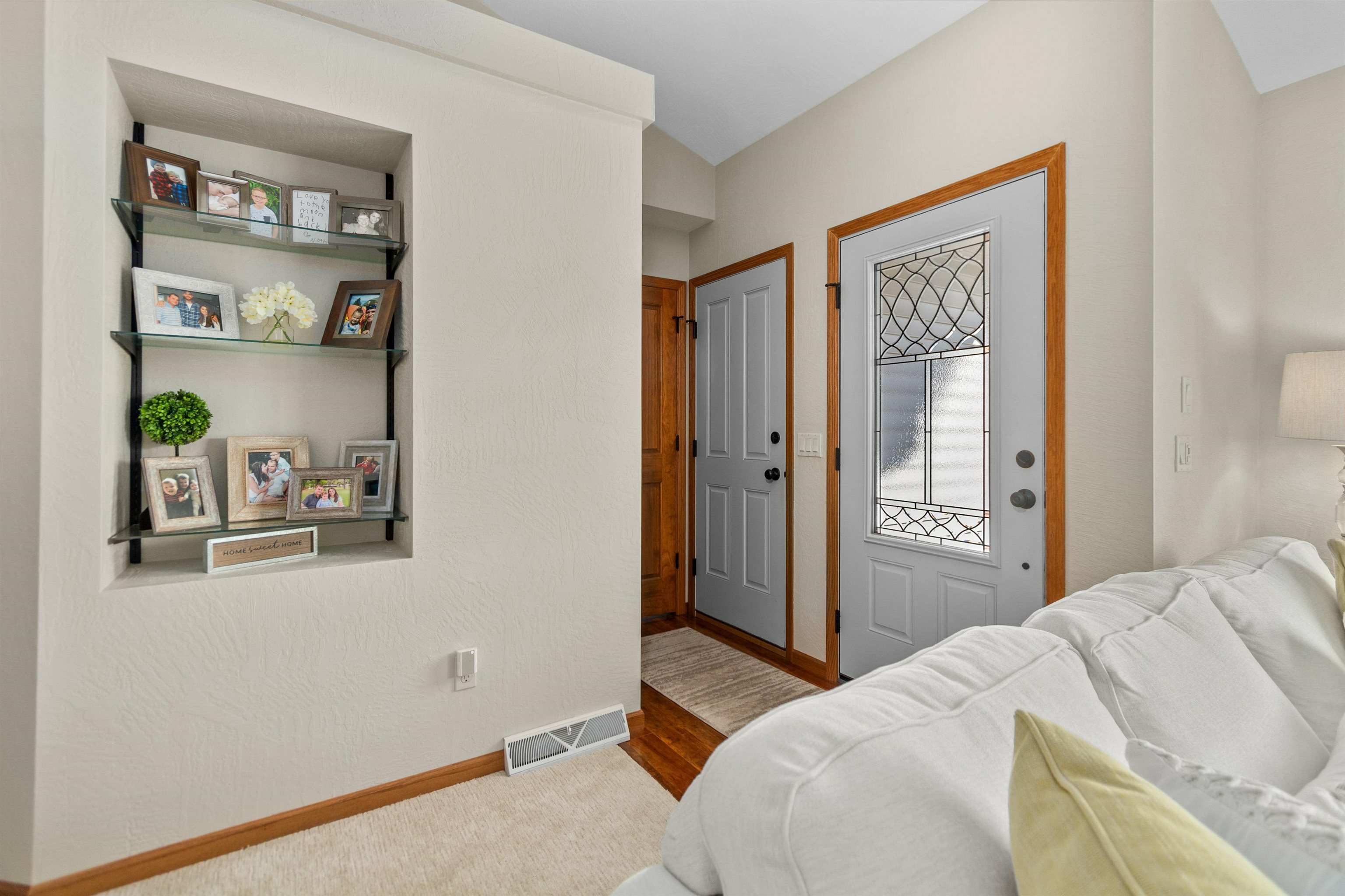 Property Photo: 3300 Mockingbird Way WI 54904-7339