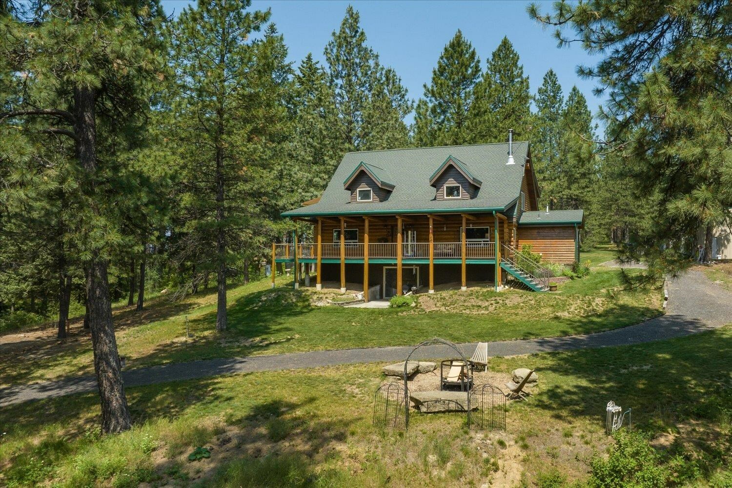 Property Photo: 17321 E Blanchard Rd WA 99009