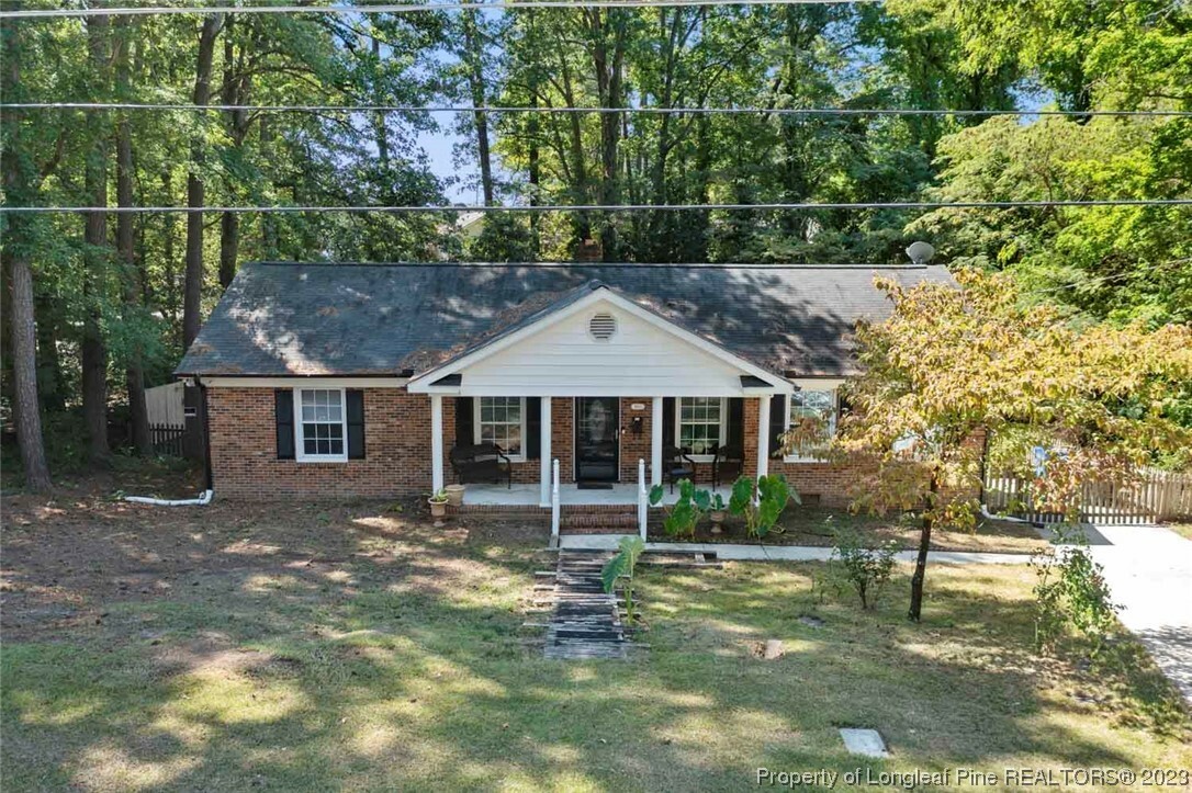 Property Photo:  3511 Scottywood Drive  NC 28303 