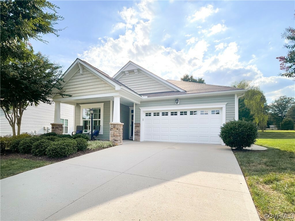 Property Photo: 7511 Shadow Lands Ct VA 23111