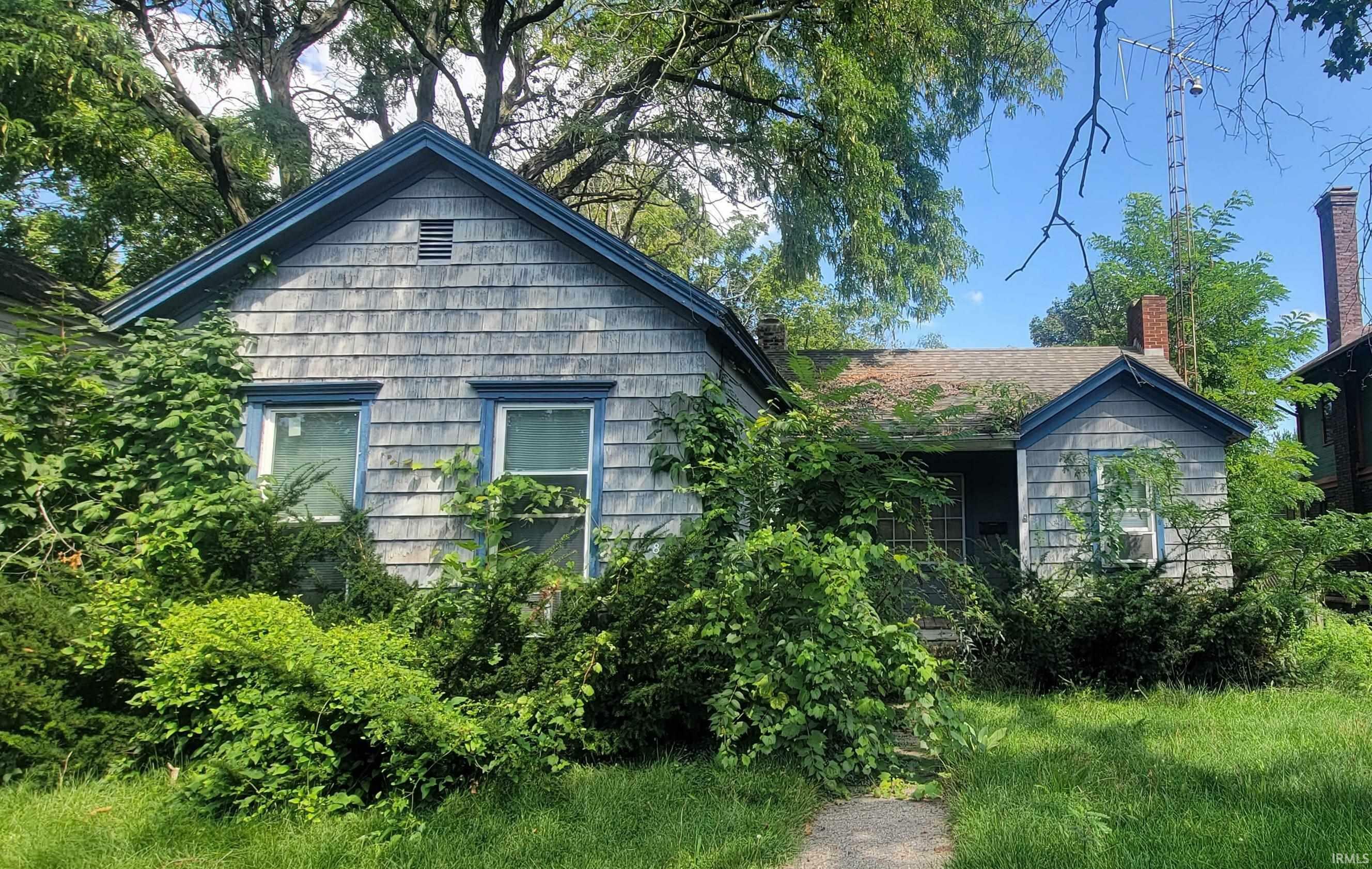 Property Photo:  835 W Colfax Avenue  IN 46601 