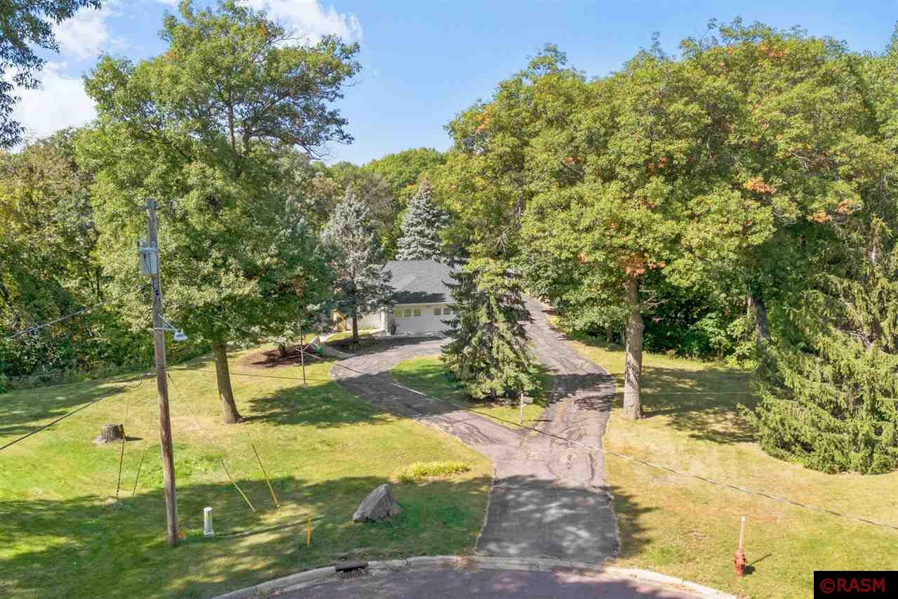 Property Photo: 157 W Glencrest Drive MN 56001