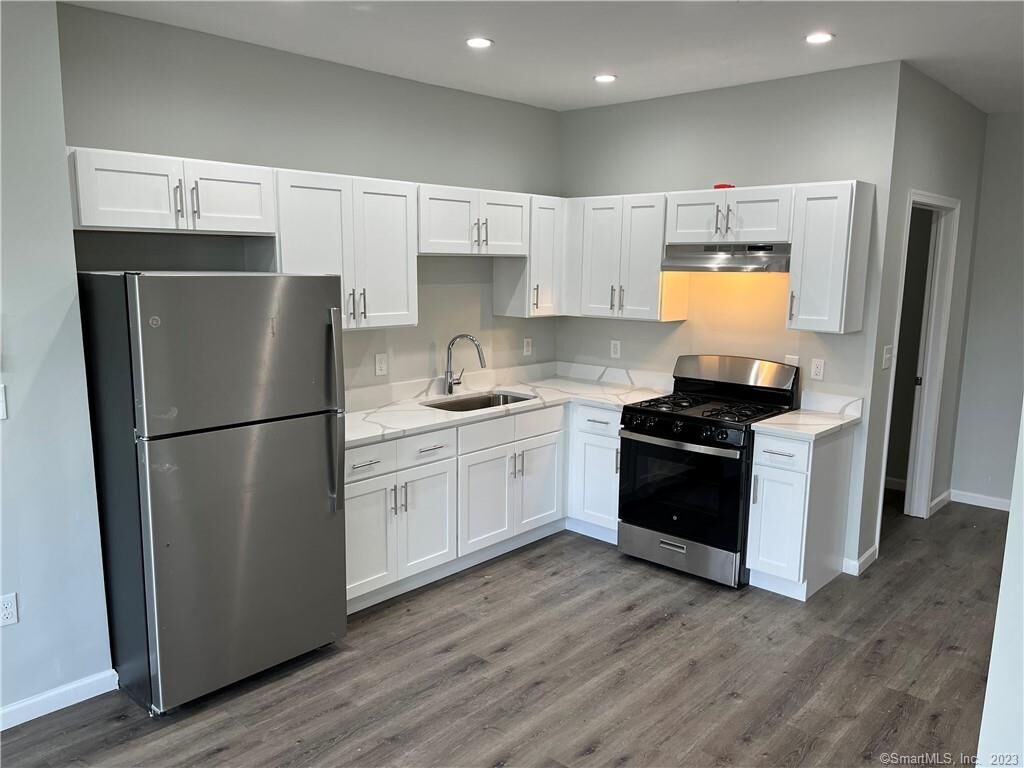 Property Photo: 893 Main Street 206 CT 06040