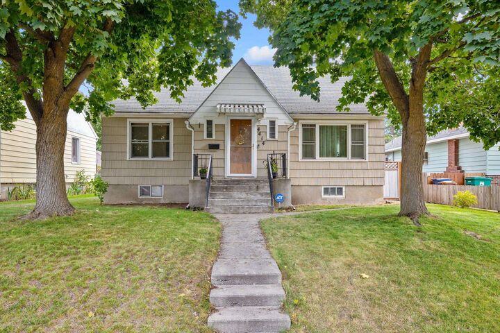 4414 N Lincoln St  Spokane WA 99205 photo