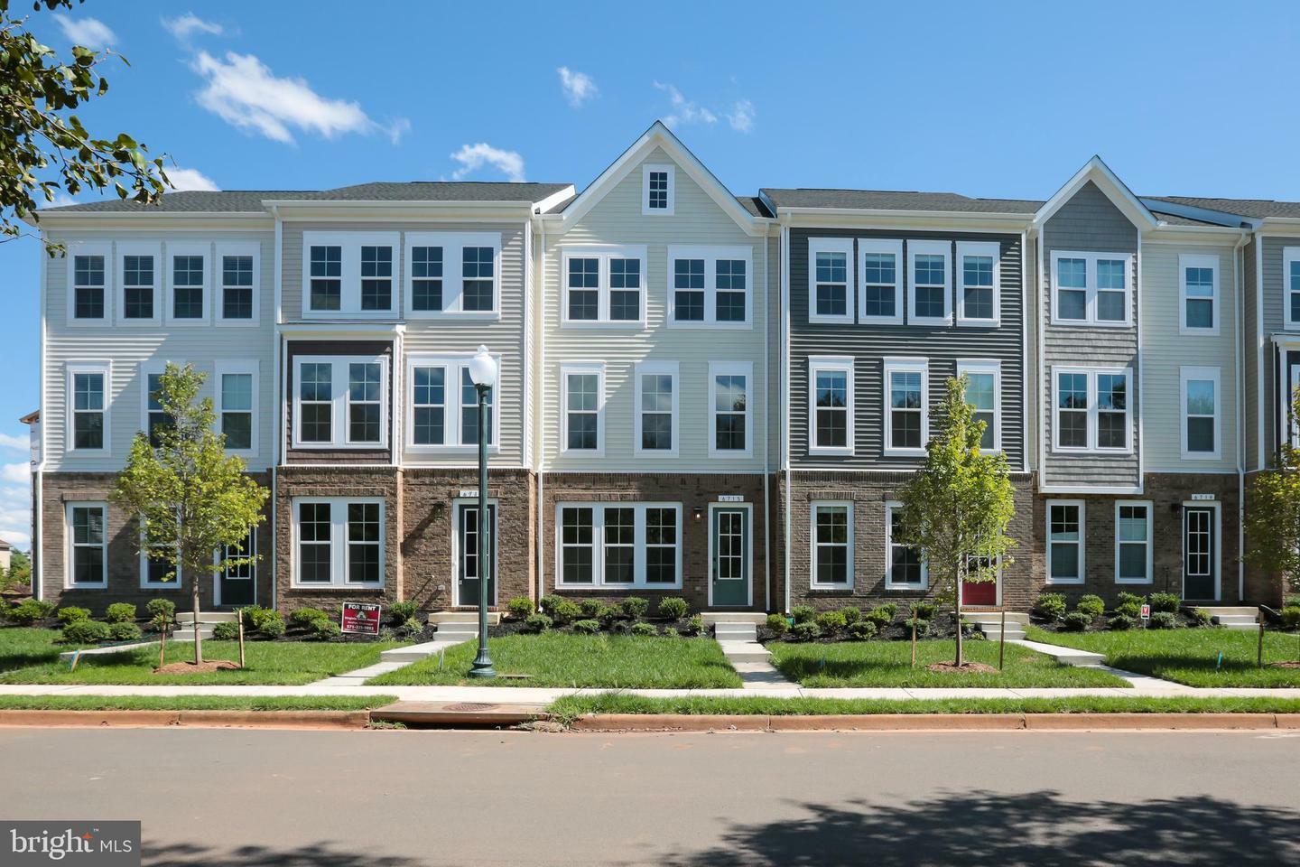 Property Photo: 6715 Karter Robinson Drive VA 20169