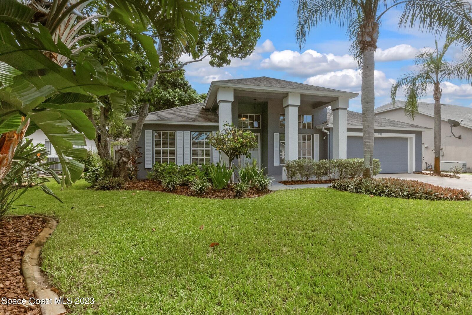 Property Photo: 2167 Hedgerow Drive FL 32953