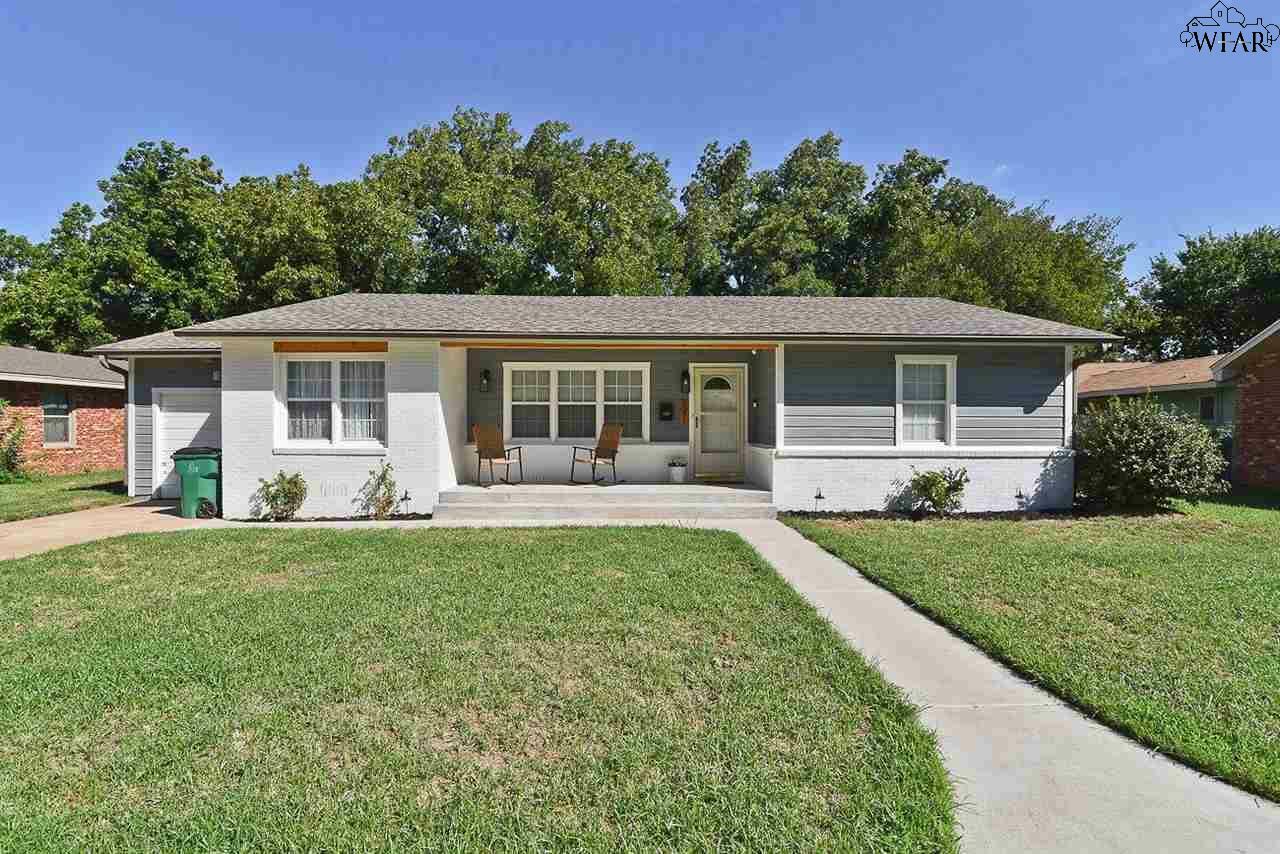 641 Pecan Court  Burkburnett TX 76354 photo