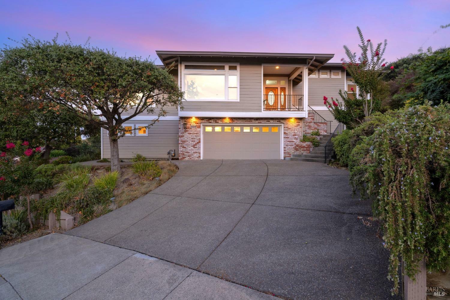 Property Photo:  1003 Cohen Court  CA 94952 