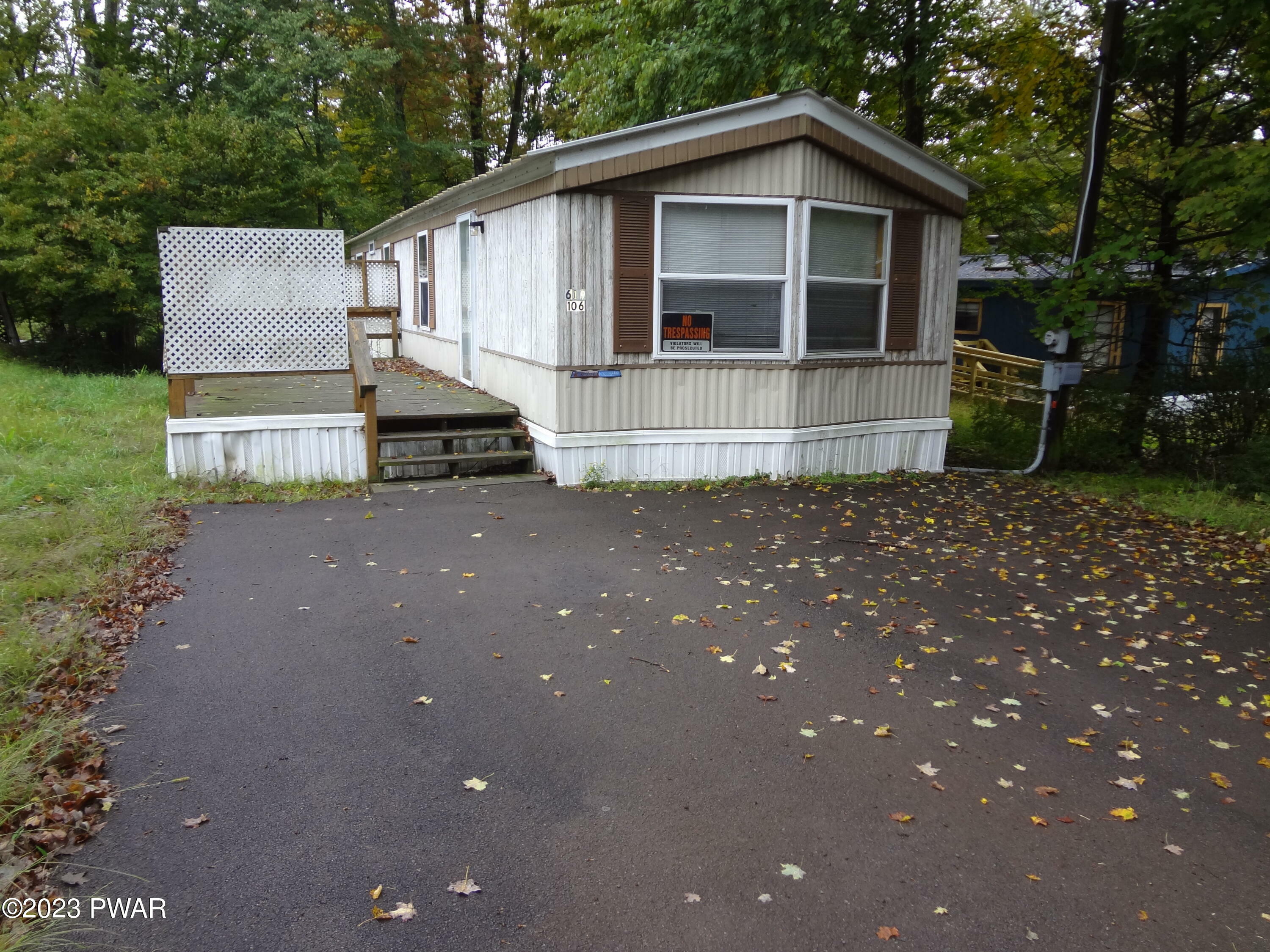 Property Photo:  106 Spruce Street  PA 18426 