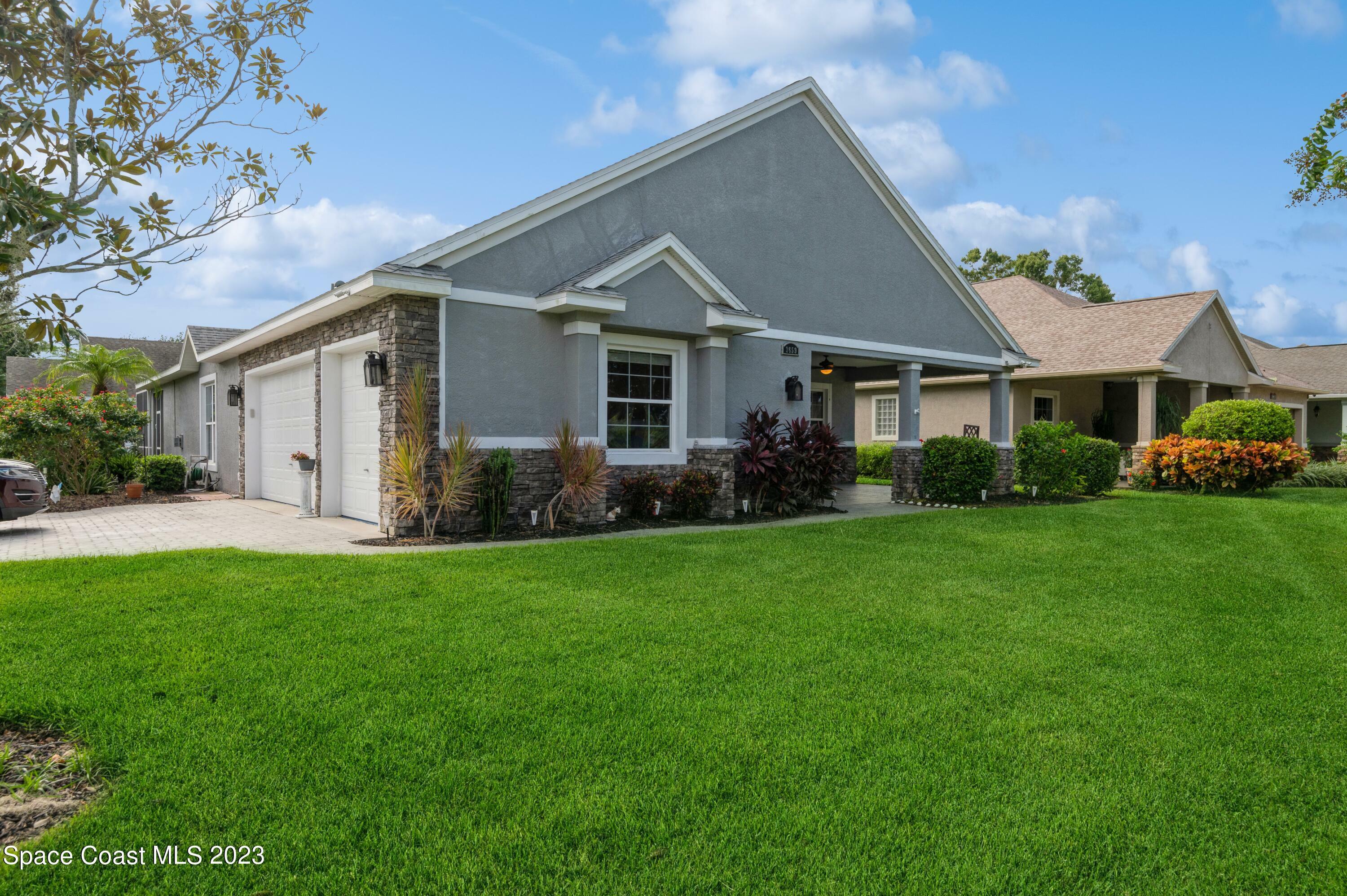 Property Photo:  3659 Oakhill Drive  FL 32780 