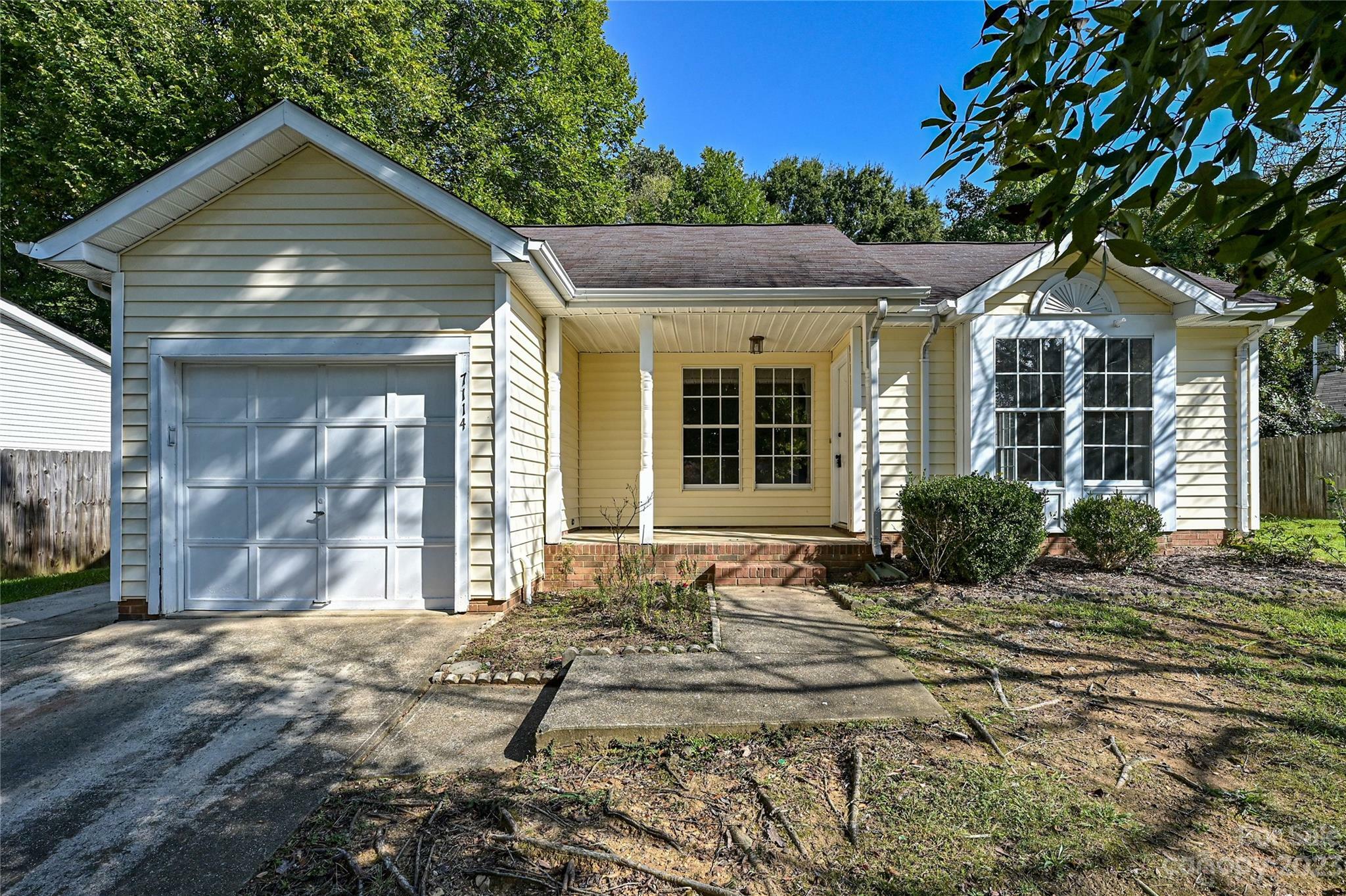 Property Photo:  7114 Idlewild Brook Lane  NC 28212 