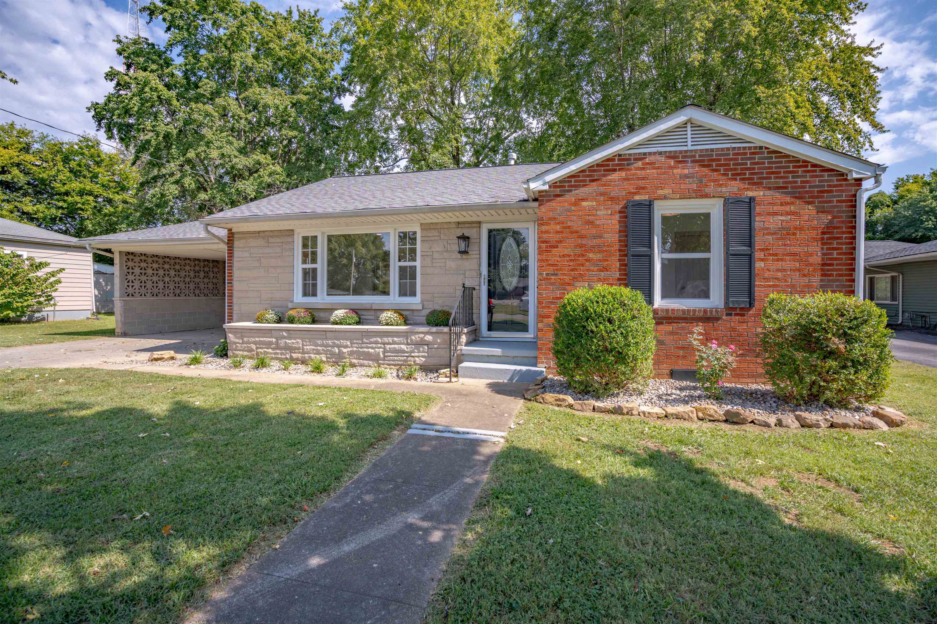 418 Southside Dr  Henderson KY 42420 photo