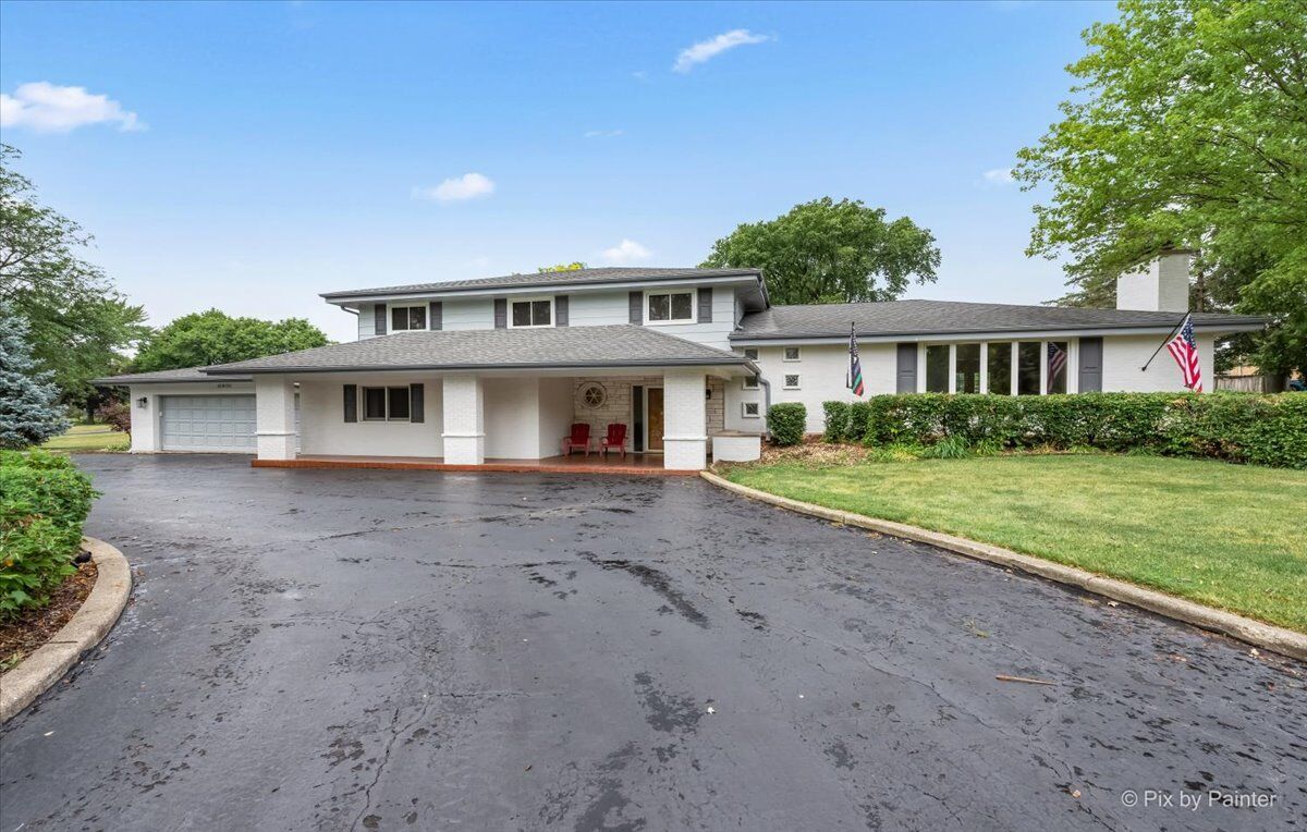 Property Photo:  22W390 Broker Road  IL 60157 