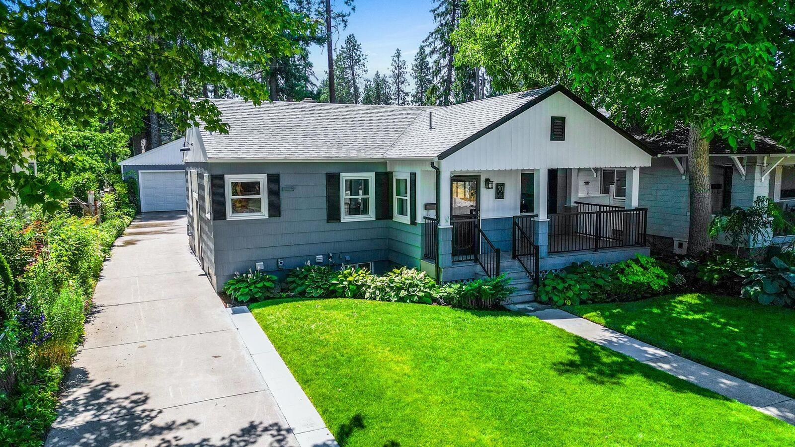 Property Photo:  30 E 30th Ave  WA 99203 
