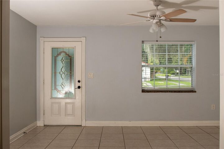 Property Photo: 1707 W Aileen Street FL 33607