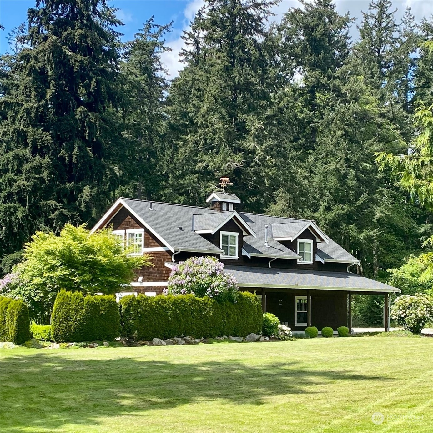 Property Photo:  695 A Arrowhead Road  WA 98282 