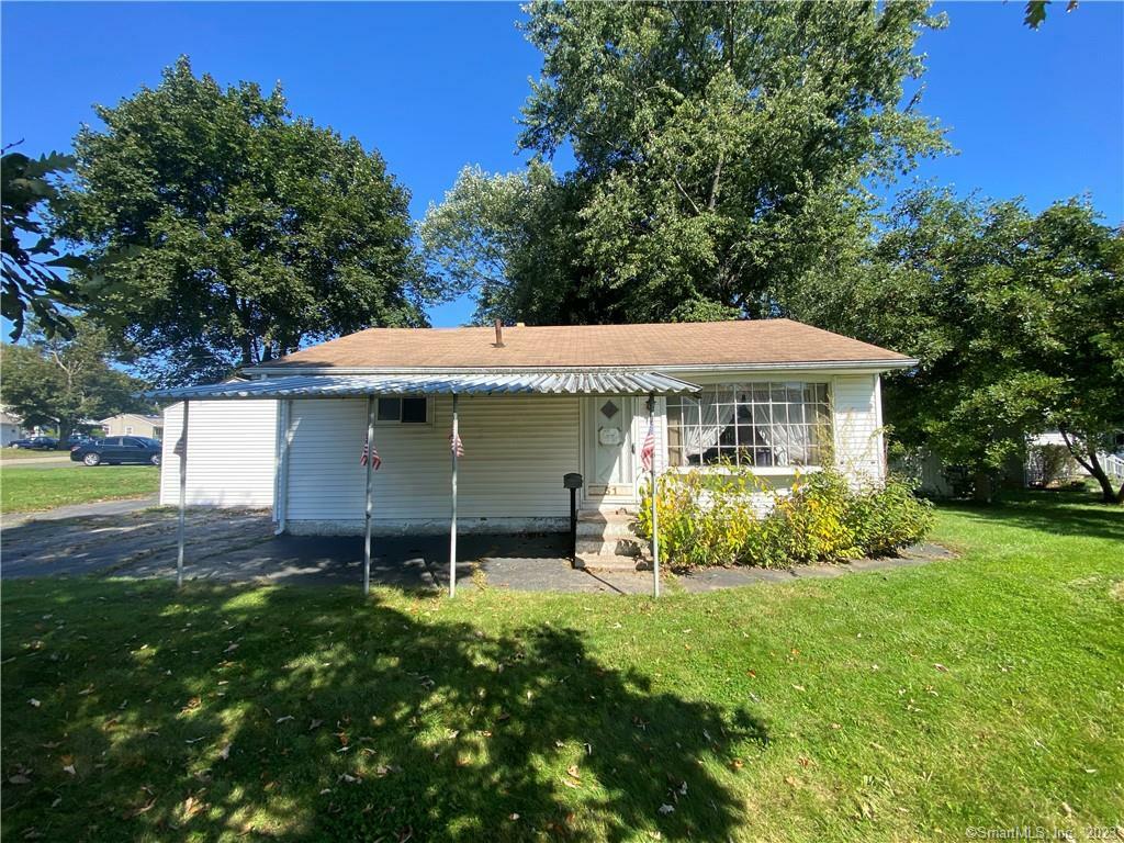 Property Photo:  51 Easy Rudder Lane  CT 06516 