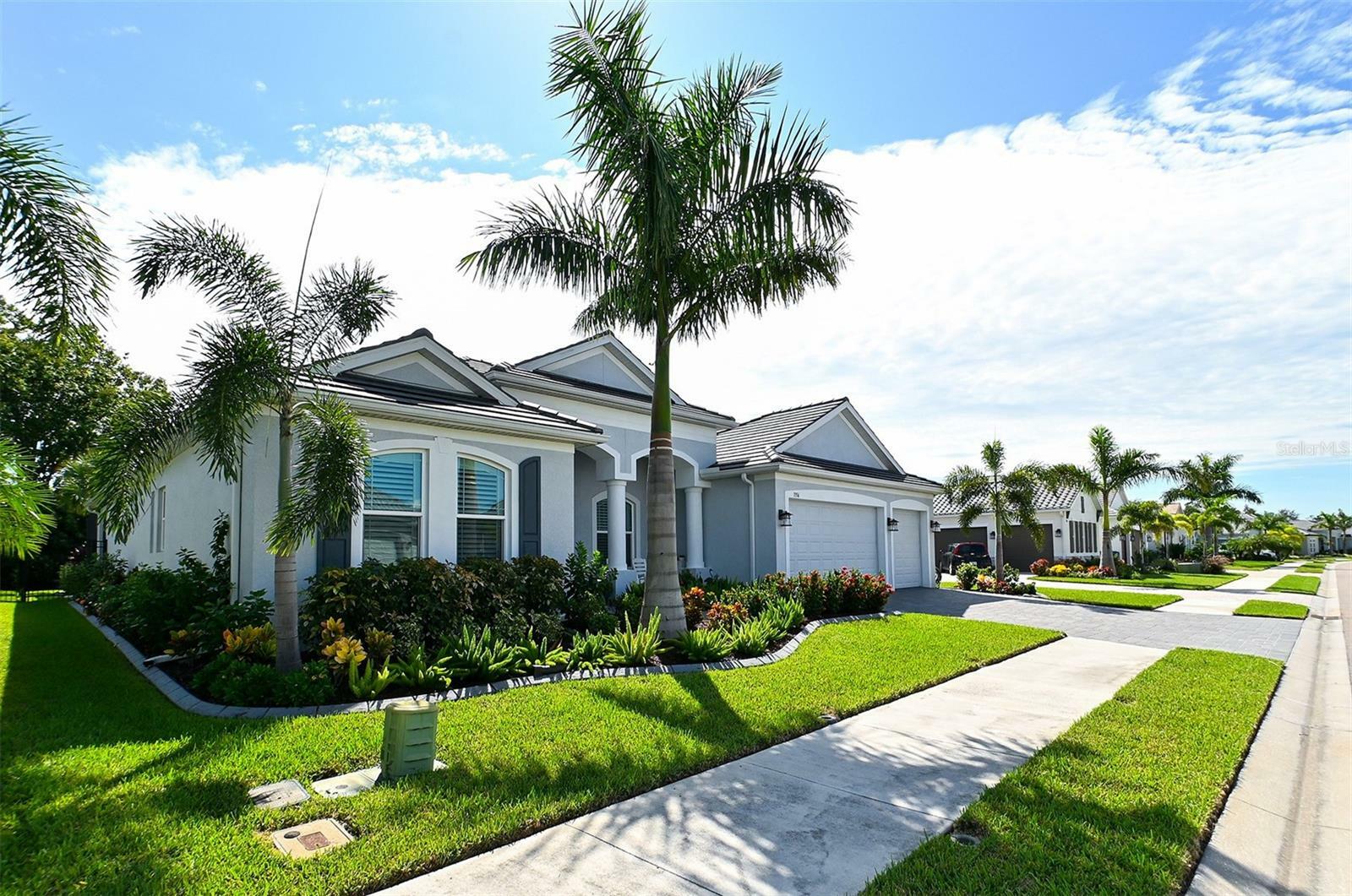 Property Photo: 7156 Ryedale Court FL 34241