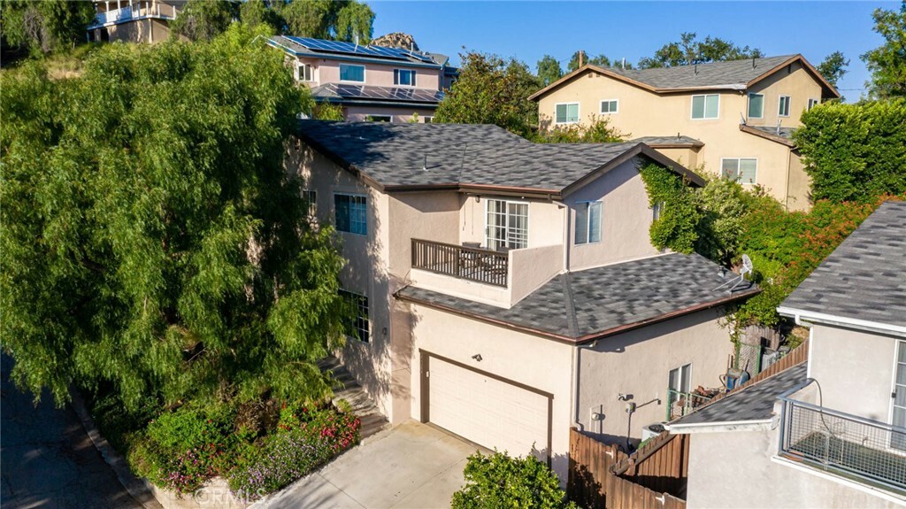 Property Photo:  9130 Grundy Lane  CA 91311 