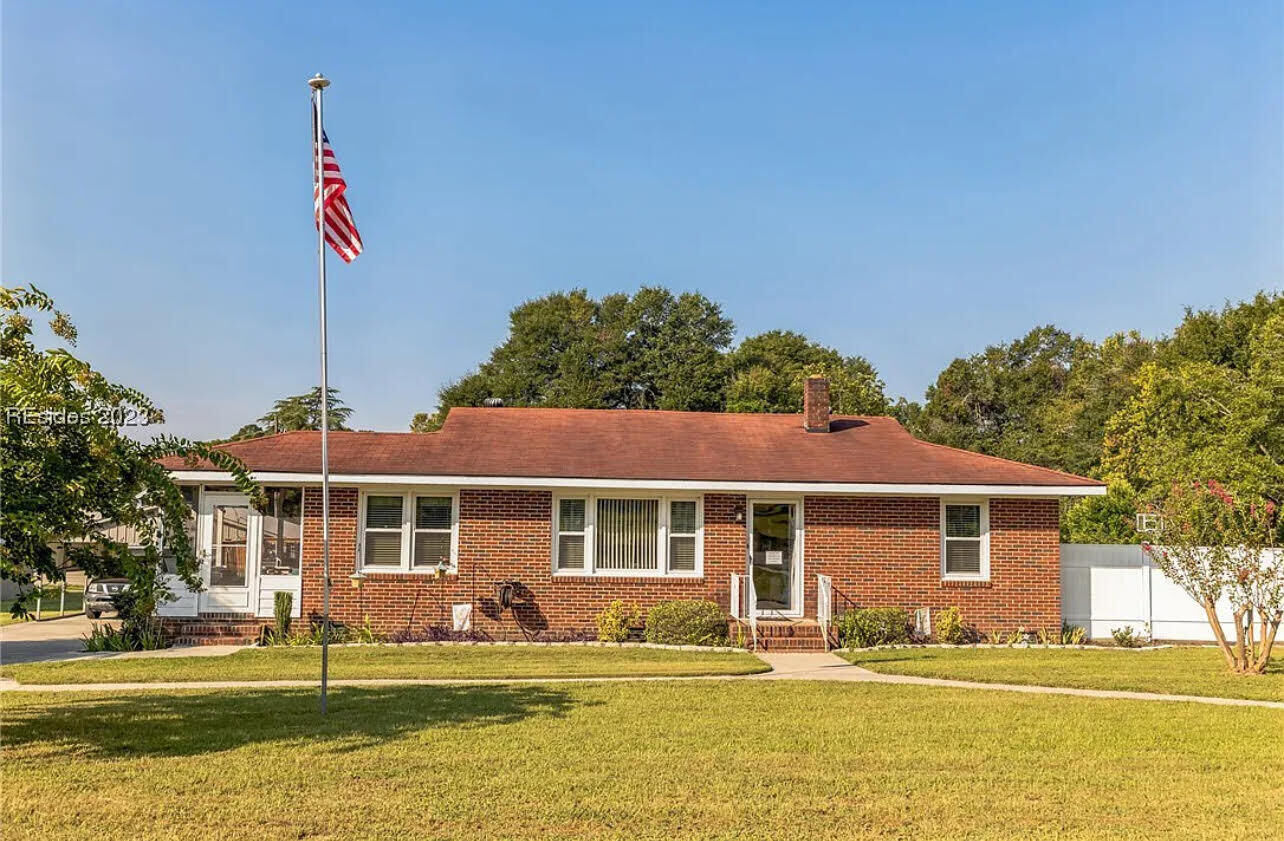 Property Photo:  310 4th Street  SC 29831 