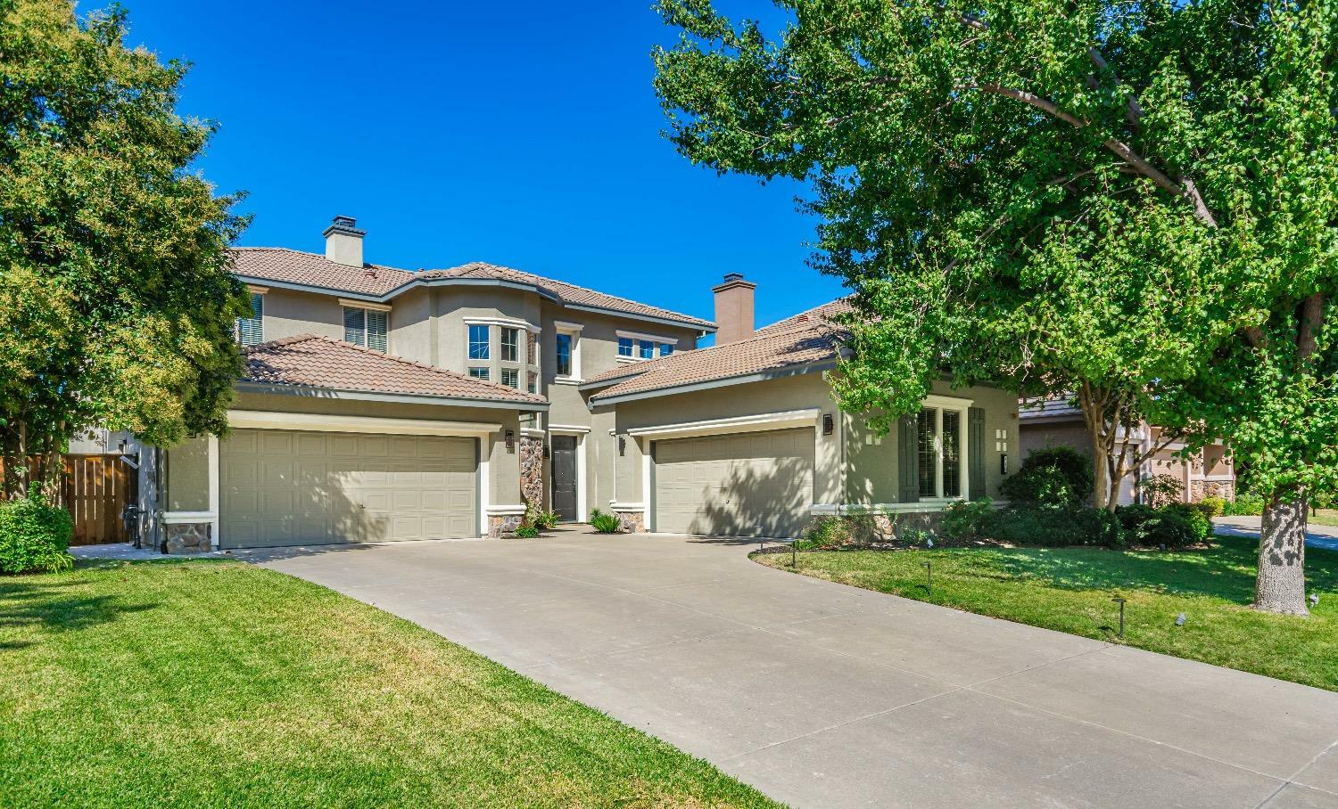 Property Photo:  410 Woodhaven Place  CA 95605 