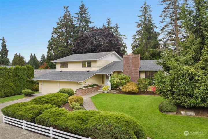 6304 183rd Place SW  Lynnwood WA 98037 photo