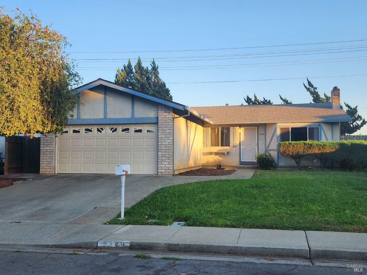 Property Photo:  2249 Atherton Court  CA 94533 