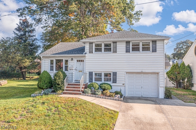 Property Photo: 176 Chestnut St NJ 07662