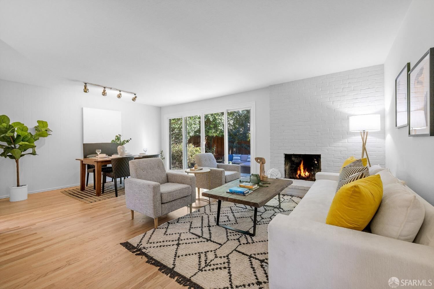 Property Photo:  2416 Austin Place  CA 95050 