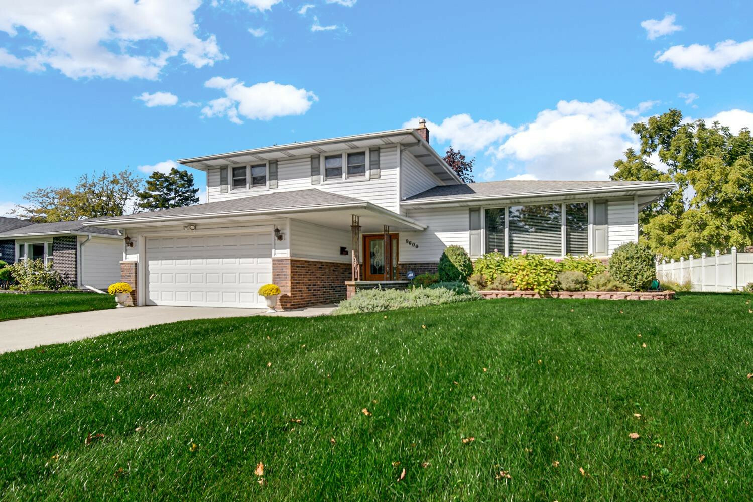 Property Photo: 9600 Greenwood Avenue IN 46321