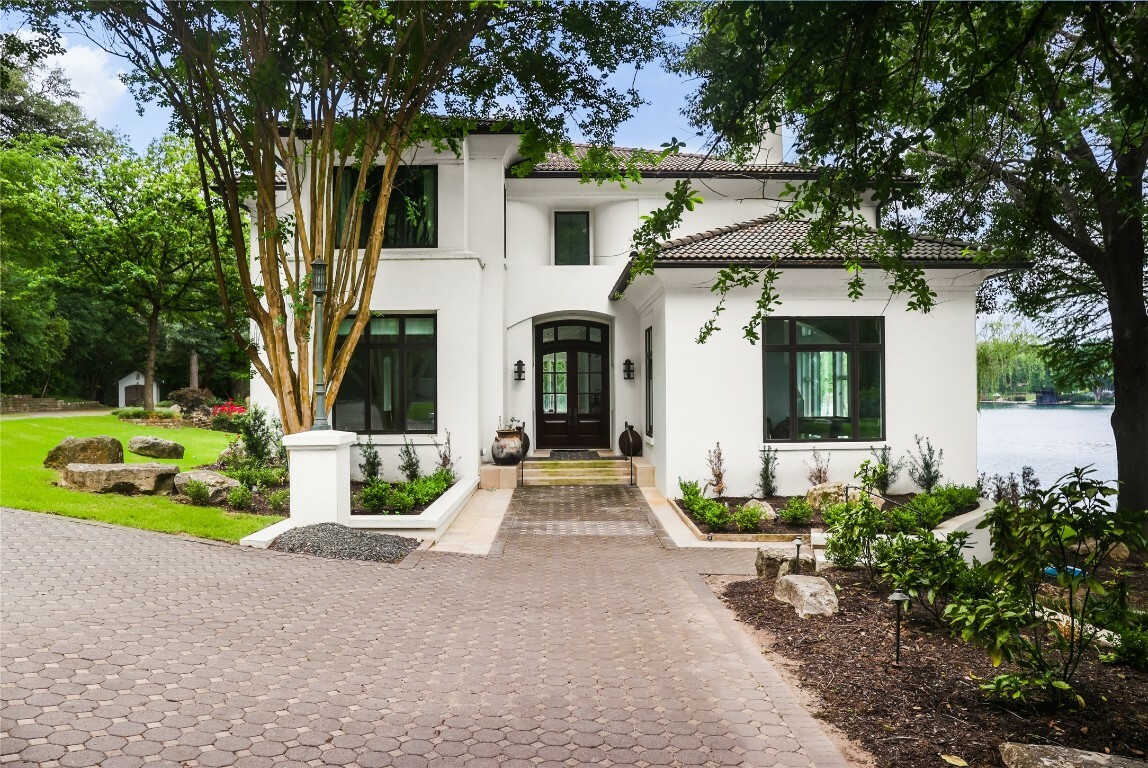 Property Photo:  4009 Rivercrest Drive  TX 78746 