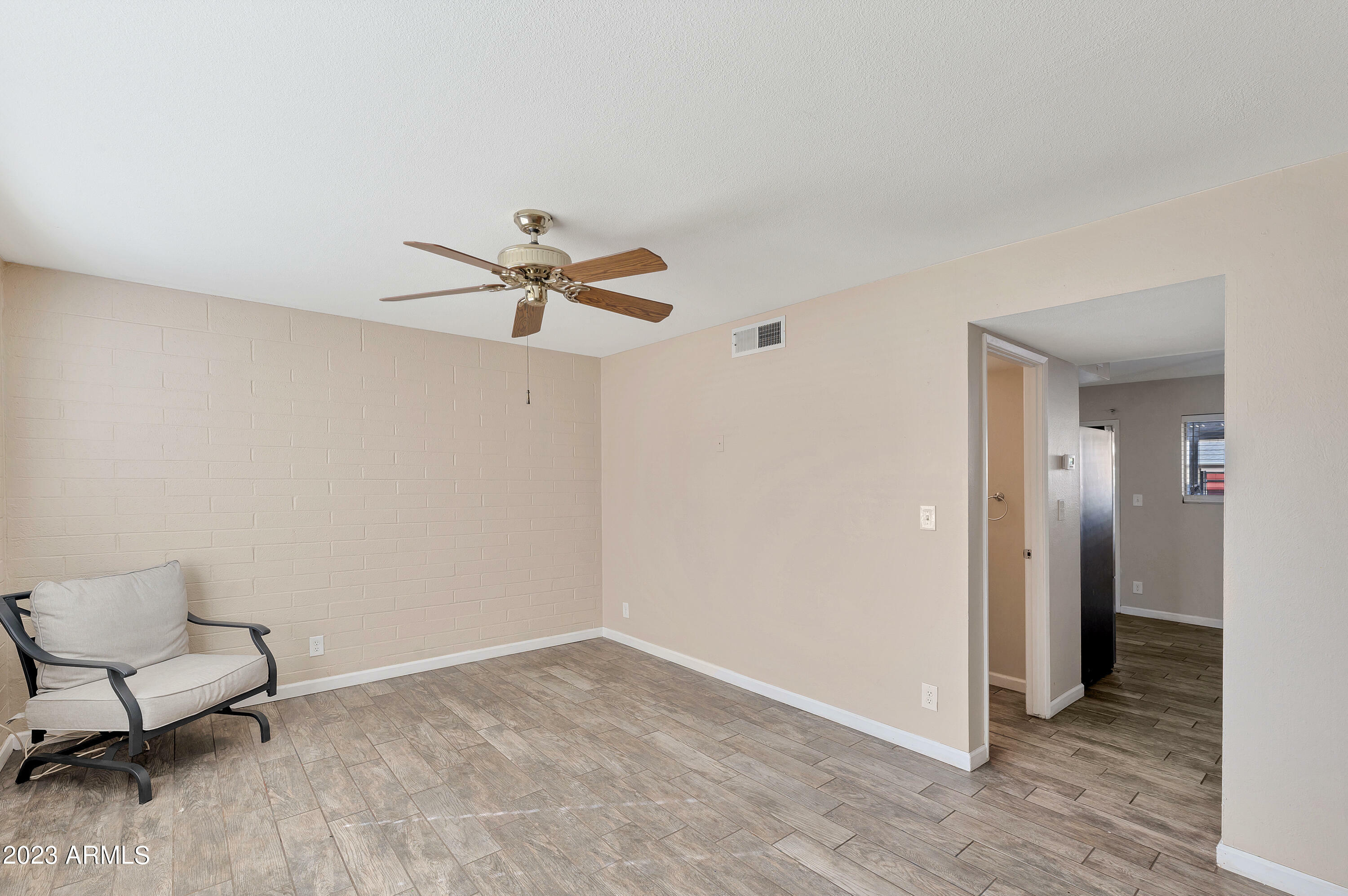 Property Photo: 5439 N Black Canyon Highway AZ 85015