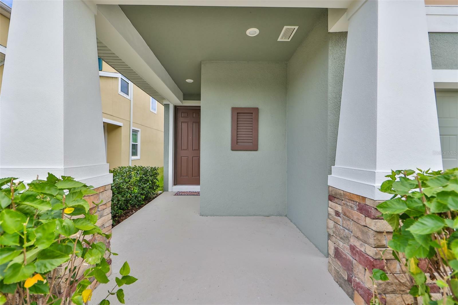 Property Photo:  5514 Silver Sun Drive  FL 33572 