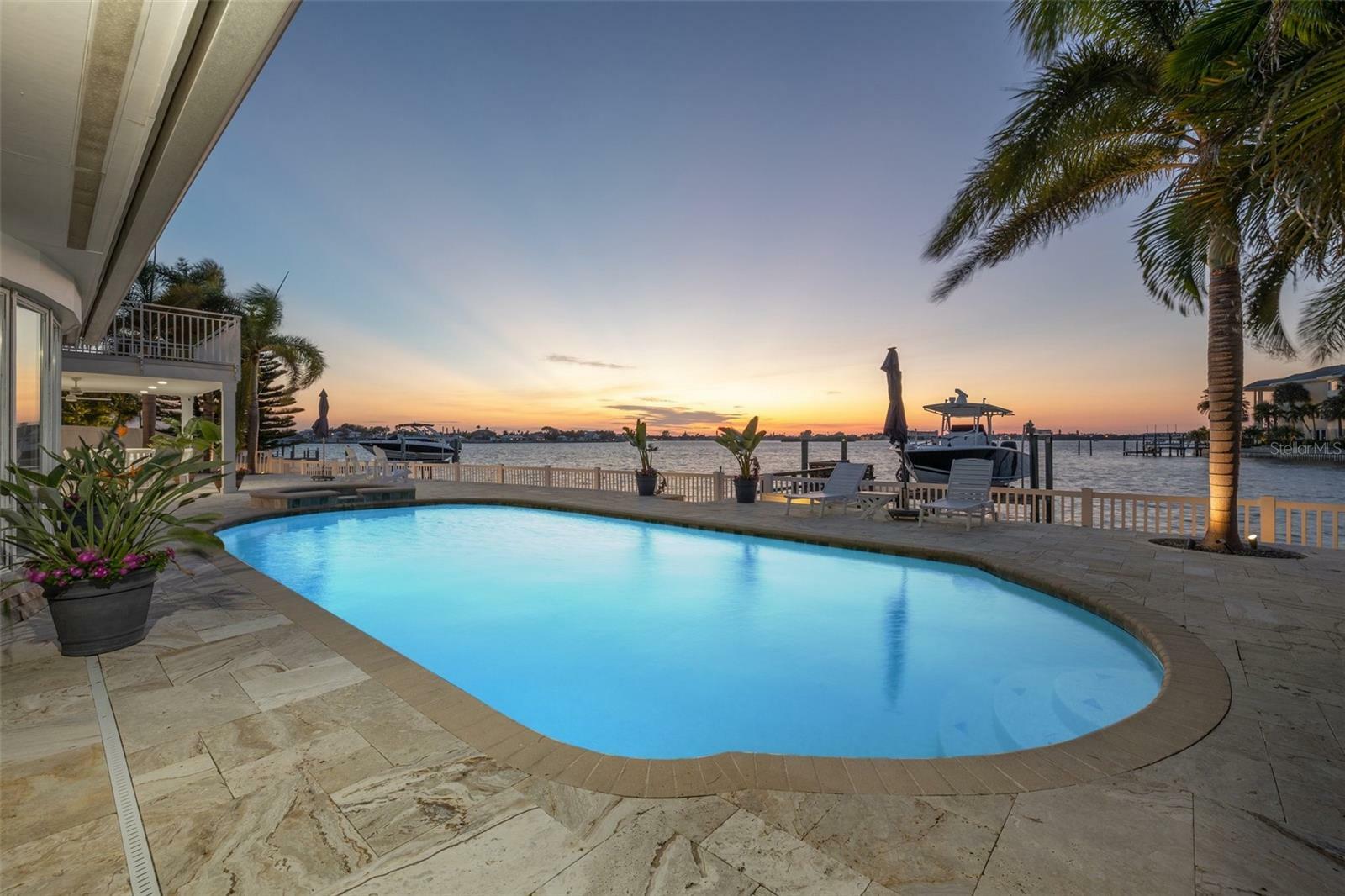 Property Photo: 302 Buttonwood Lane FL 33770