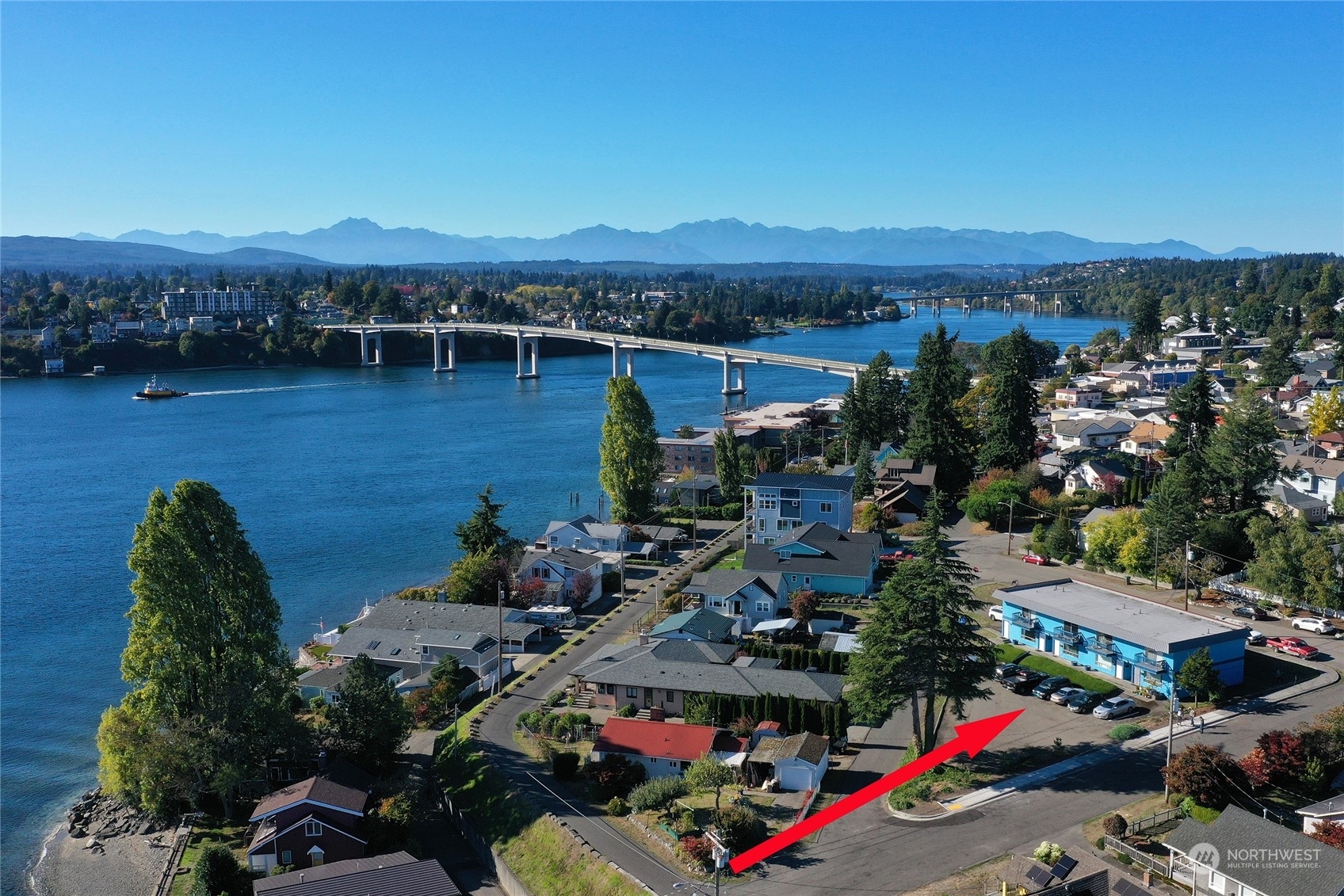 Property Photo:  811 Hayward Avenue 1-8  WA 98310 