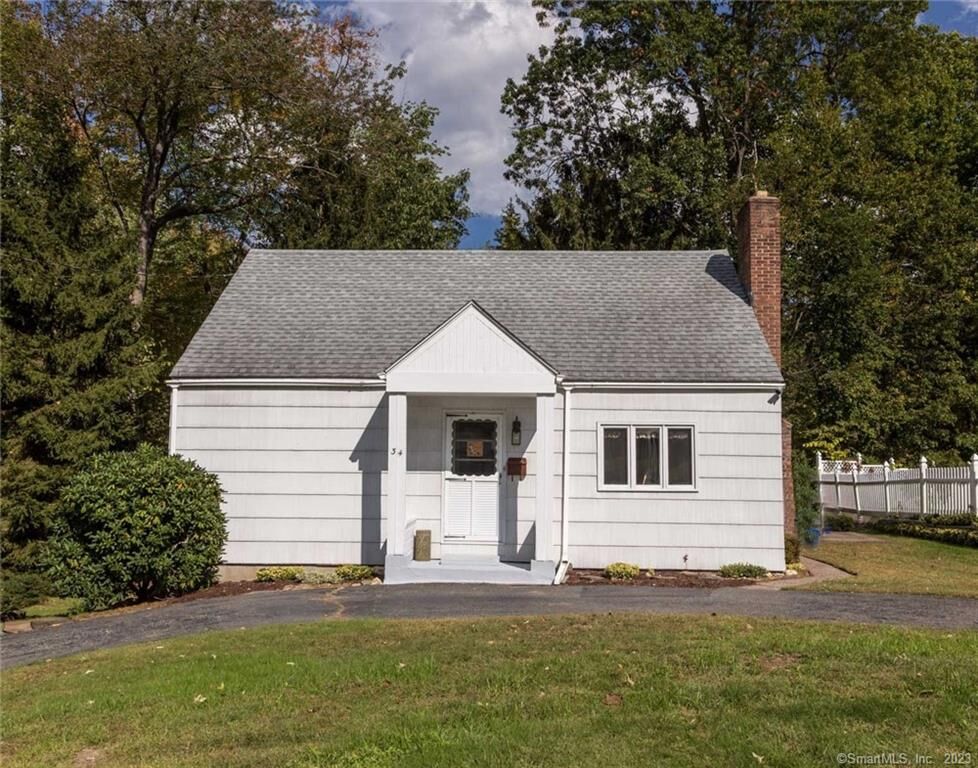Property Photo: 34 Cummings Street CT 06108