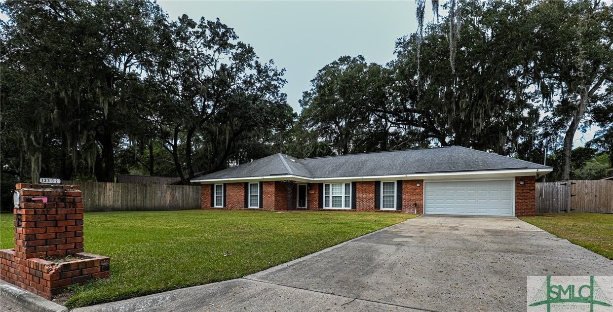Property Photo: 13302 Chesterfield Drive GA 31419