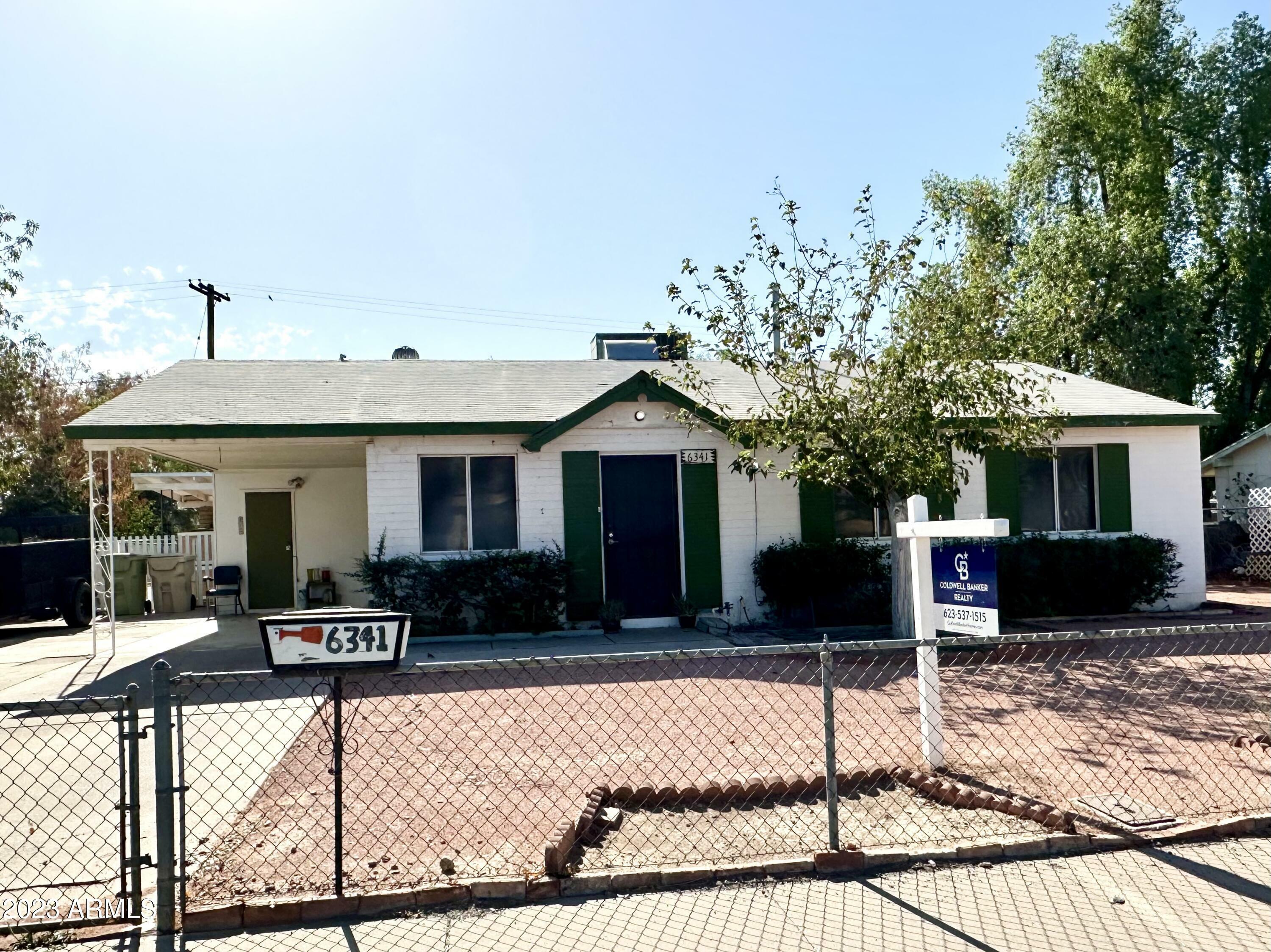 Property Photo: 6341 W Keim Drive AZ 85301