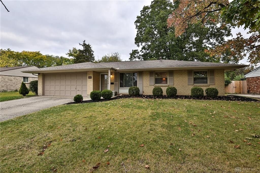 Property Photo:  2231 Mardell Drive  OH 45459 