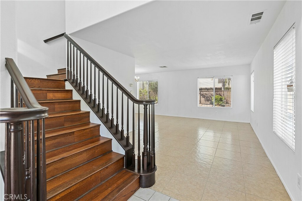 Property Photo: 1679 Stoneside Drive CA 92545