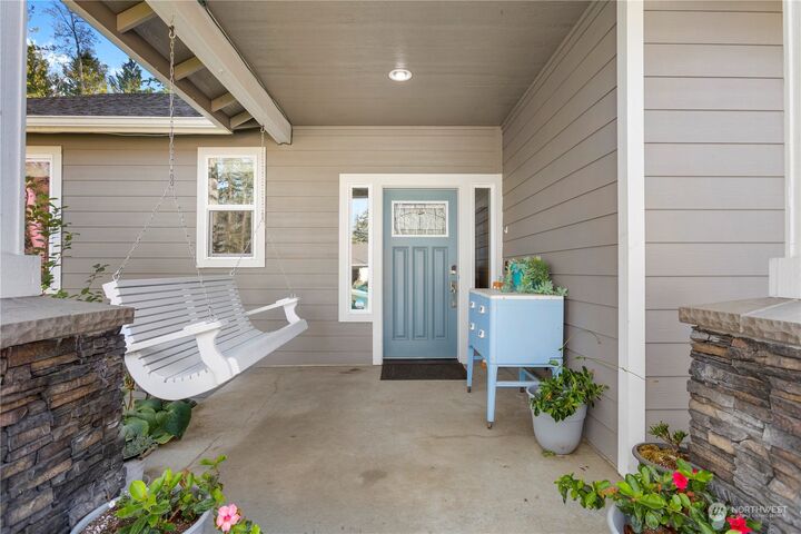 Property Photo:  538  Konnerup Court  WA 98282 