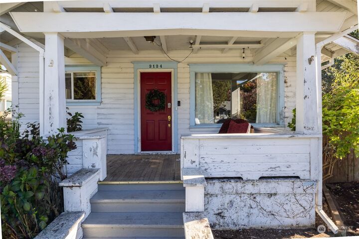 Property Photo: 3124 Meridian Street WA 98225