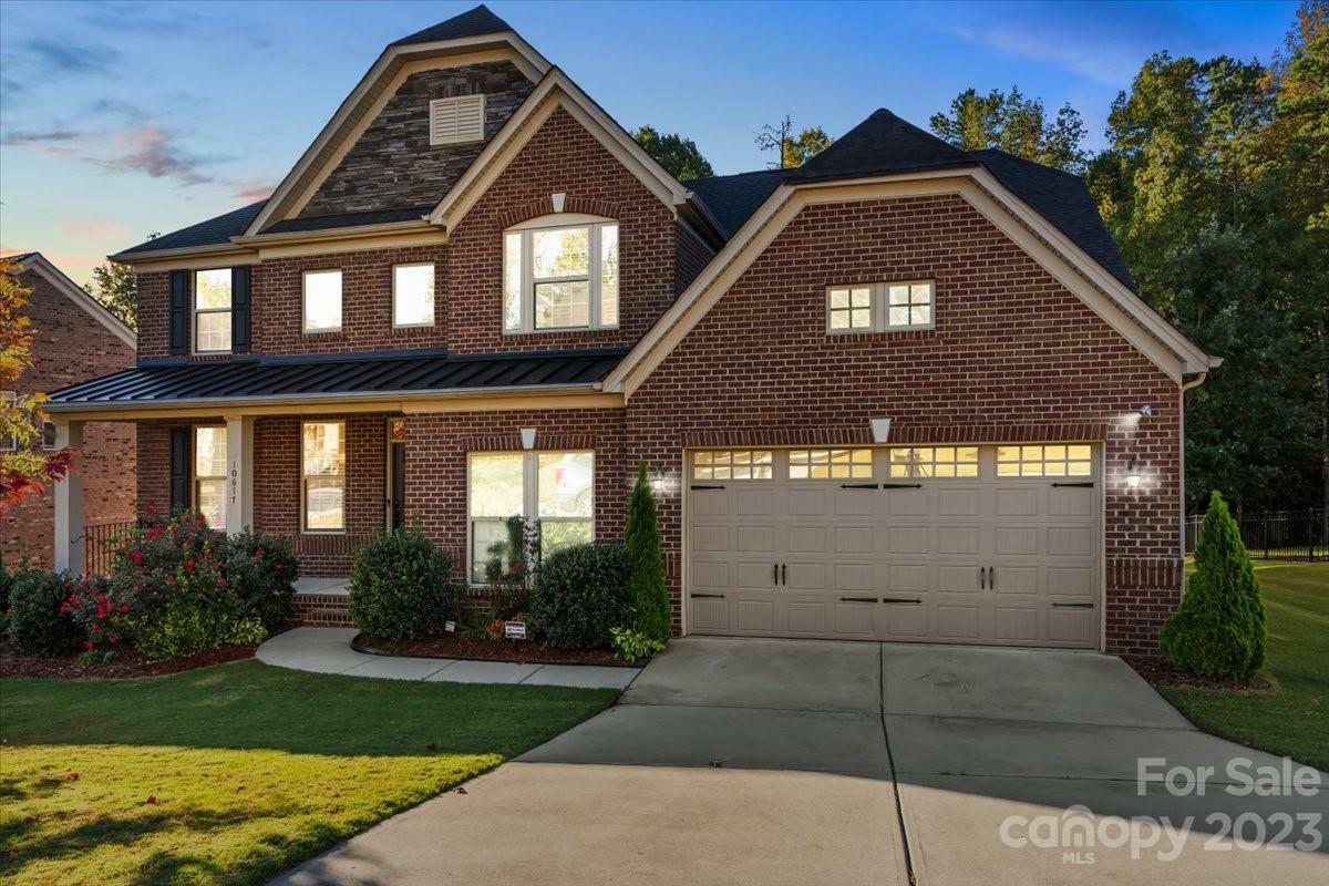 Property Photo: 10617 Ebony Tress Lane NC 28227