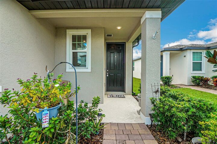 Property Photo: 29391 Caspian Street FL 34748
