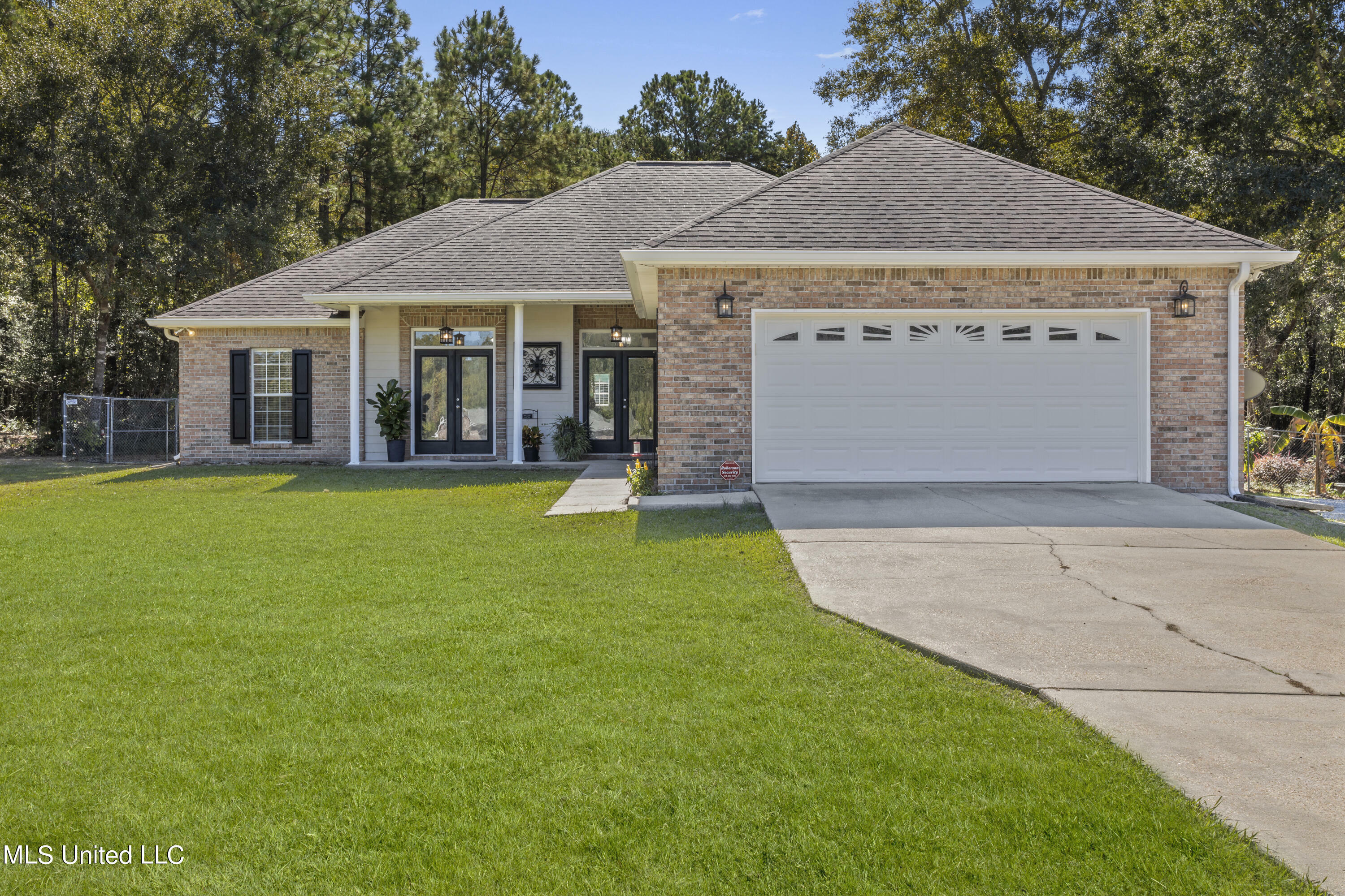 Property Photo:  39 Conner Drive  MS 39573 