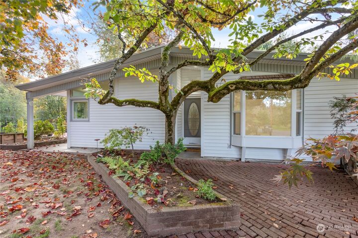 Property Photo:  4445 Northwest Drive  WA 98226 